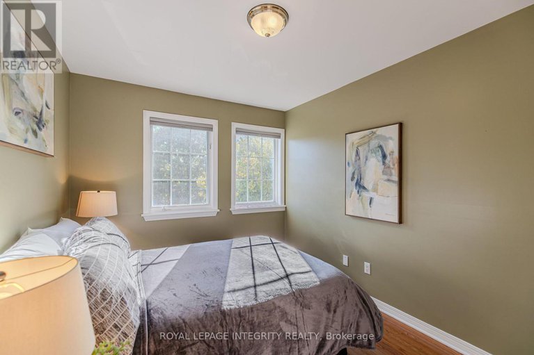 28943589/4316-owl-valley-drive/riverside-southgloucester-glen/ottawa/ontario/K1V1L3_28