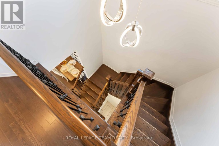 29422756/359-melodie-street/mer-bleuebradley-estatesanderson-park/ottawa/ontario/K1W0L8_25