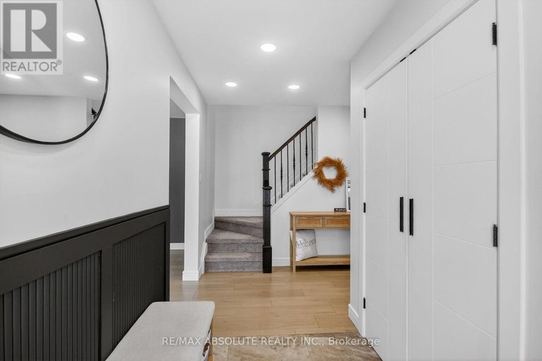 29233588/6560-michelangelo-court/north-gower/ottawa/ontario/K0A2T0_3