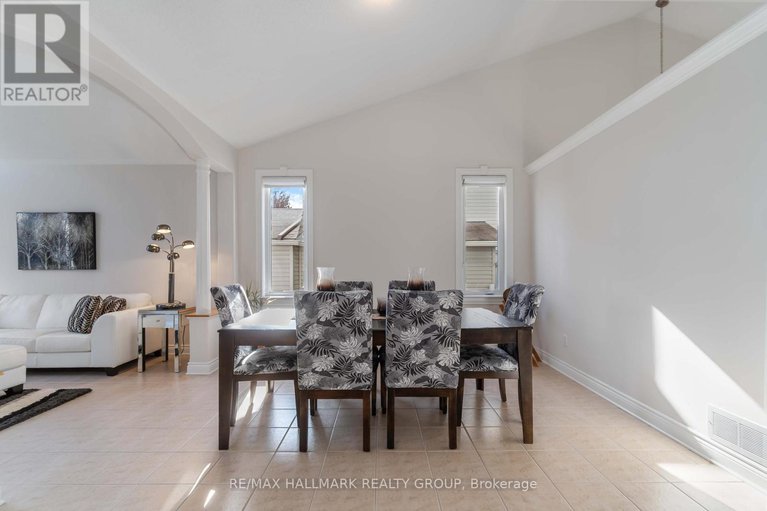 28975992/161-opale-street/town-of-rockland/clarence-rockland/ontario/K4K0G3_10