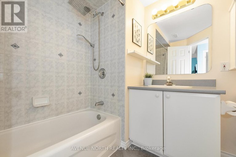 28786730/225-gladeview-private/upper-hunt-club/ottawa/ontario/K1T4A7_22