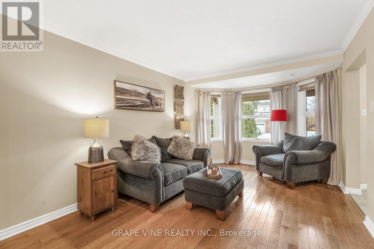 28125073/1651-westport-crescent/chateauneuf/ottawa/ontario/K1C6C4_14