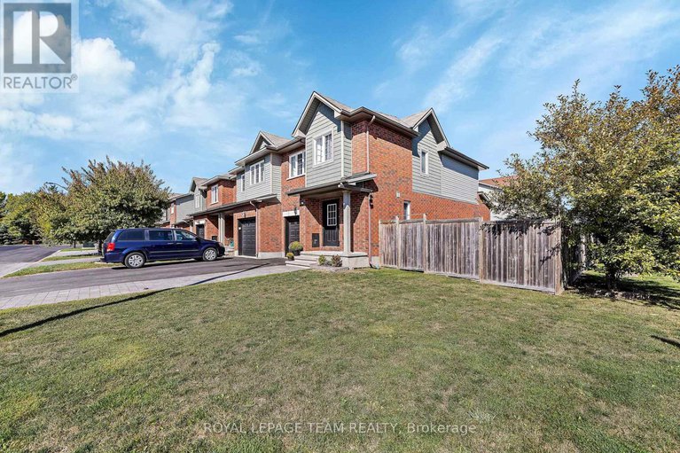 28967262/430-haresfield-court/riverside-southgloucester-glen/ottawa/ontario/K4M0B6_3