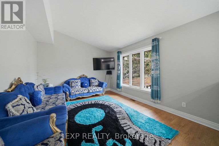 29551480/180-equestrian-drive/bridlewood/ottawa/ontario/K2M2B9_17