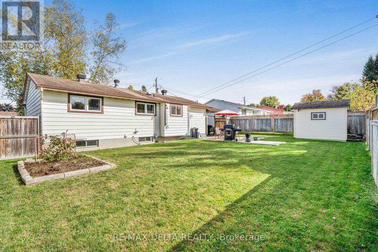 28986130/722-nicole-street/town-of-rockland/clarence-rockland/ontario/K4K1G4_29