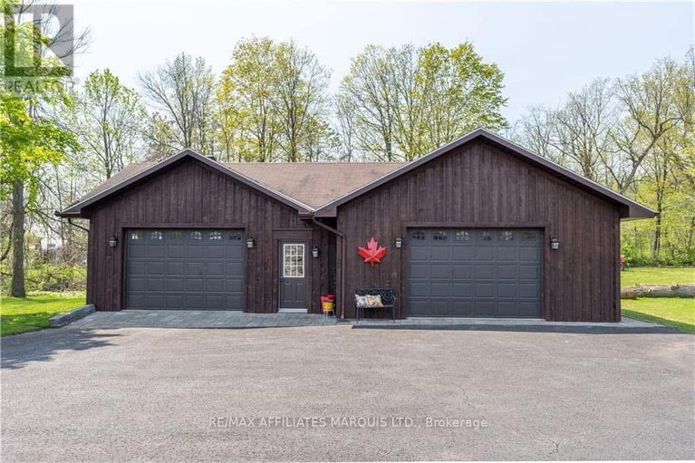 28325181/18521-county-road-19-road/south-glengarry-charlottenburgh-twp/south-glengarry/ontario/K0C2J0_39