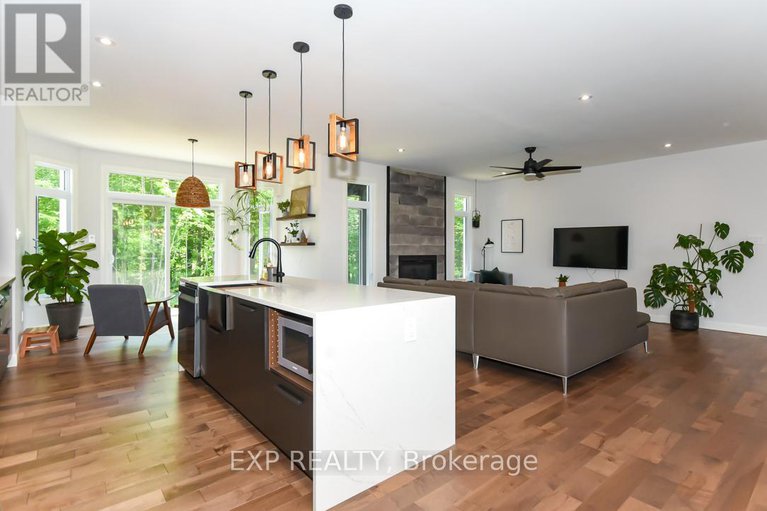 28534739/1579-rollin-road/clarencerockland-twp/clarence-rockland/ontario/K0A3N0_9