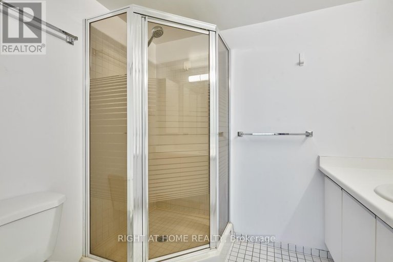 29628512/909-2759-carousel-crescent/emerald-woodssawmill-creek/ottawa/ontario/K1T2N5_27