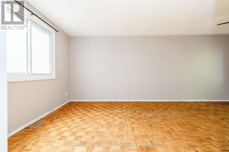 28874937/10-105-parkinson-st-street/kemptville/north-grenville/ontario/K0G1J0_10