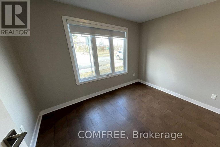 29674700/121-292-masters-lane/town-of-rockland/clarence-rockland/ontario/K4K0K5_9