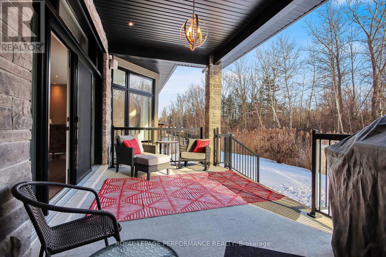 27902978/7412-blue-water-crescent/osgoode-twp-north-of-reg-rd-6/ottawa/ontario/K4P0C8_36