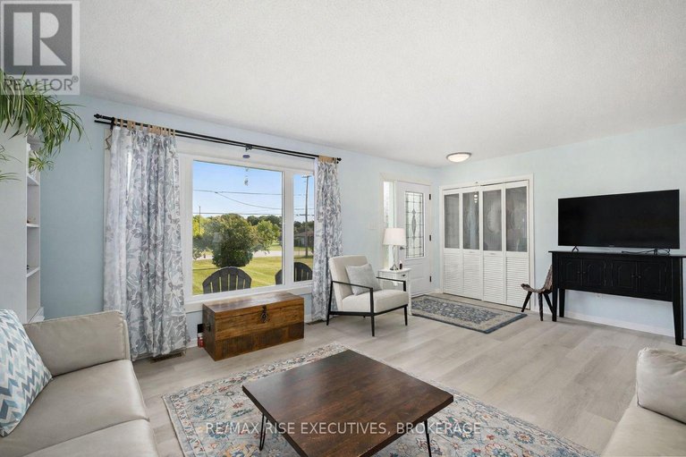 29461204/187-jodi-lane/drummondnorth-elmsley-north-elmsley-twp/drummondnorth-elmsley/ontario/K7H3C7_6