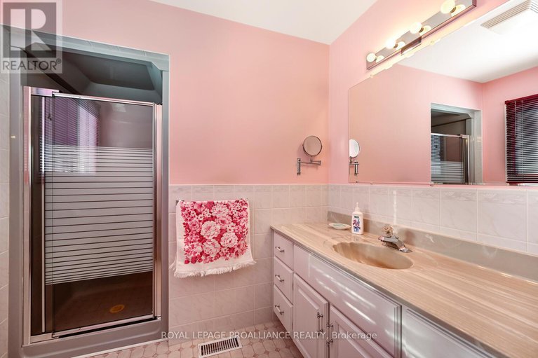 29265247/6324-cty-rd-15-road/augusta-twp/augusta/ontario/K6V5T2_25