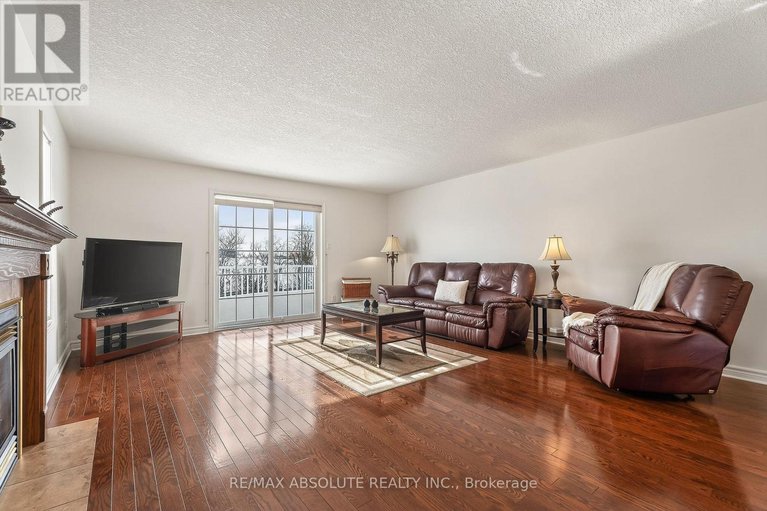 29431379/192-fairbairn-bros-street/almonte/mississippi-mills/ontario/K1A0A1_20