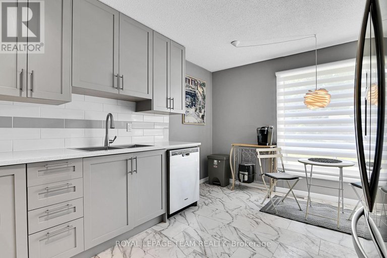 28610973/2280-cotters-crescent/windsor-park-village/ottawa/ontario/K1V8Y6_8