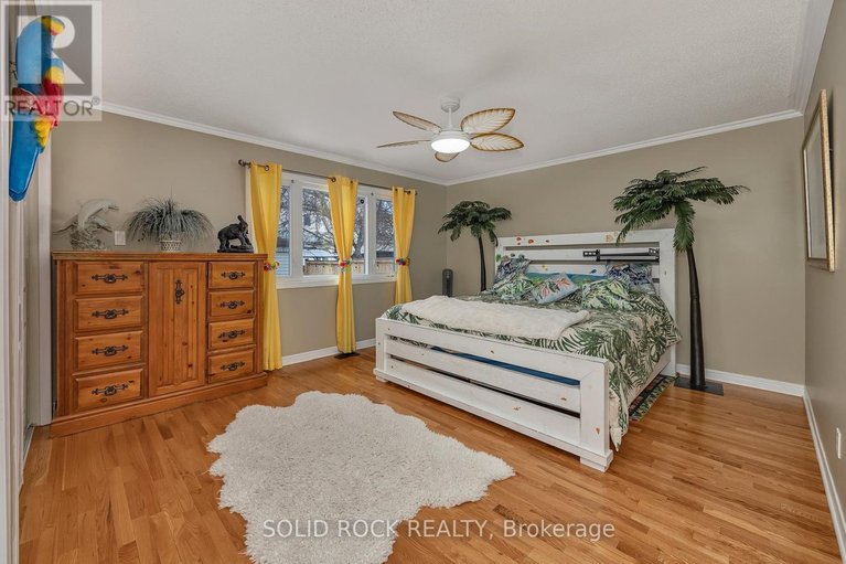 29611590/2-newborough-crescent/barrhaven-east/ottawa/ontario/K2G6A2_8