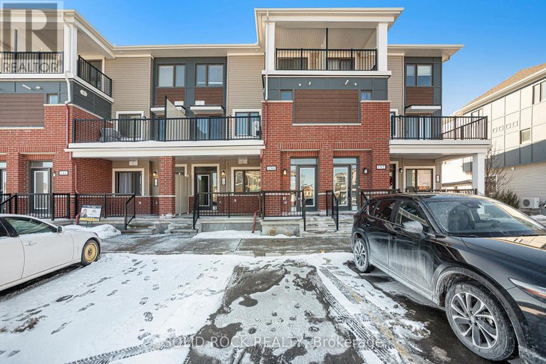 27859522/42-150-walleye-private-w/half-moon-bay/ottawa/ontario/K2J6R2_14