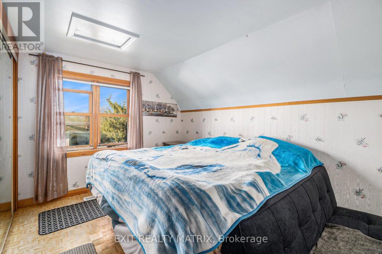 28998331/3498-sarsfield-road/cumberland-west/ottawa/ontario/K0A3E0_11