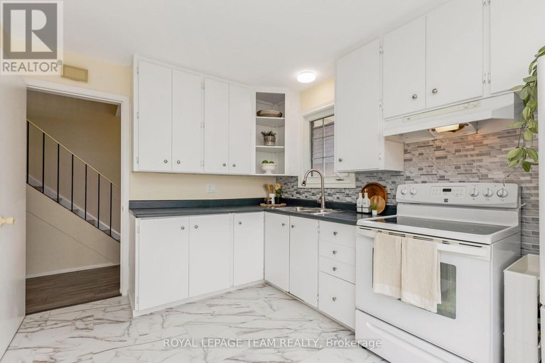 28283538/156-518-orkney-private/carleton-square/ottawa/ontario/K2C3M7_18
