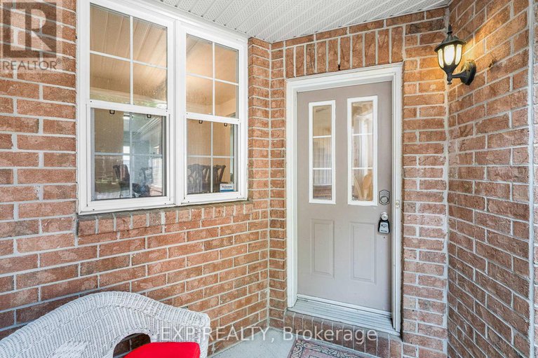 29270369/44-tobermory-crescent/morgans-grantsouth-march/ottawa/ontario/K2K3M4_5