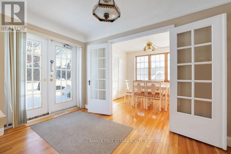 29274555/413-island-park-drive/ottawa-west/ottawa/ontario/K1Y0B1_17