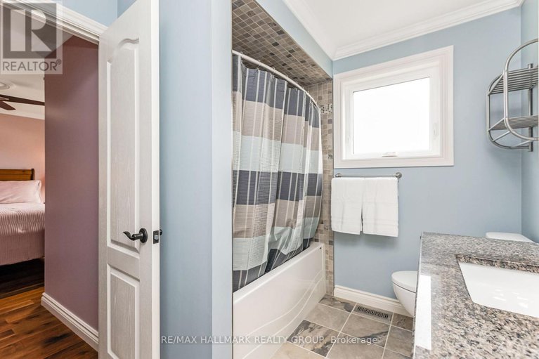 29403052/328-mceachern-crescent/bilberry-creekqueenswood-heights/ottawa/ontario/K1E3K3_20