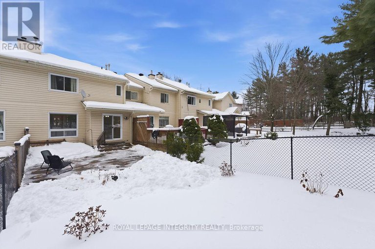 29244318/34-furlong-crescent/bridlewood/ottawa/ontario/K2M2J1_24