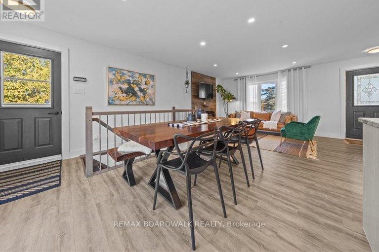 29519849/2462-dunning-road/cumberland-west/ottawa/ontario/K0A3E0_9