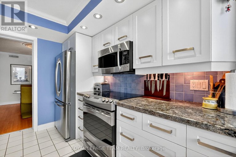 29088435/5-frank-street/ottawa-centregolden-triangle/ottawa/ontario/K2P0W8_14