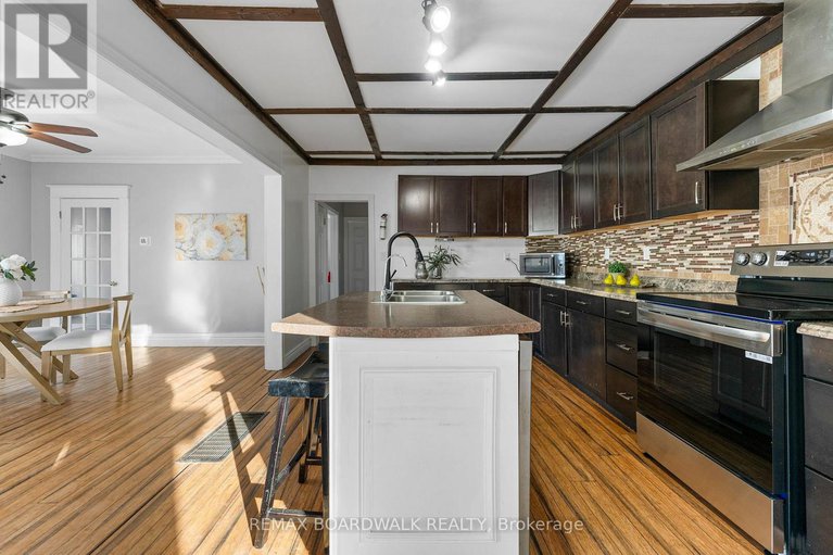 29447130/36-main-street/finch/north-stormont/ontario/K0C1K0_7