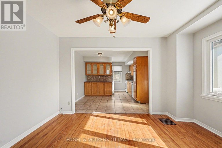 29374555/87-king-george-street/overbrookcastle-heights/ottawa/ontario/K1K1V4_5