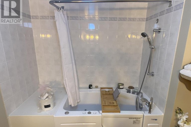 29385962/16825-county-rd-15-road/moose-creek/north-stormont/ontario/K0C1W0_21