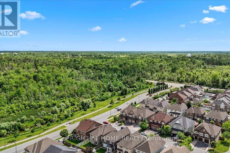 28760905/601-willowmere-way/blossom-parkkemp-parkfindlay-creek/ottawa/ontario/K1T0K2_44