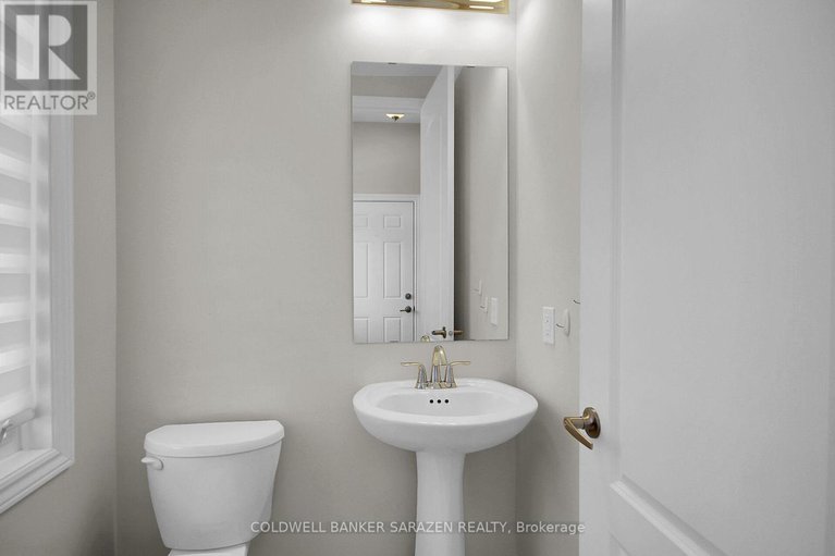 28401645/438-meadowbreeze-drive/emerald-meadowstrailwest/ottawa/ontario/K2M2T6_5