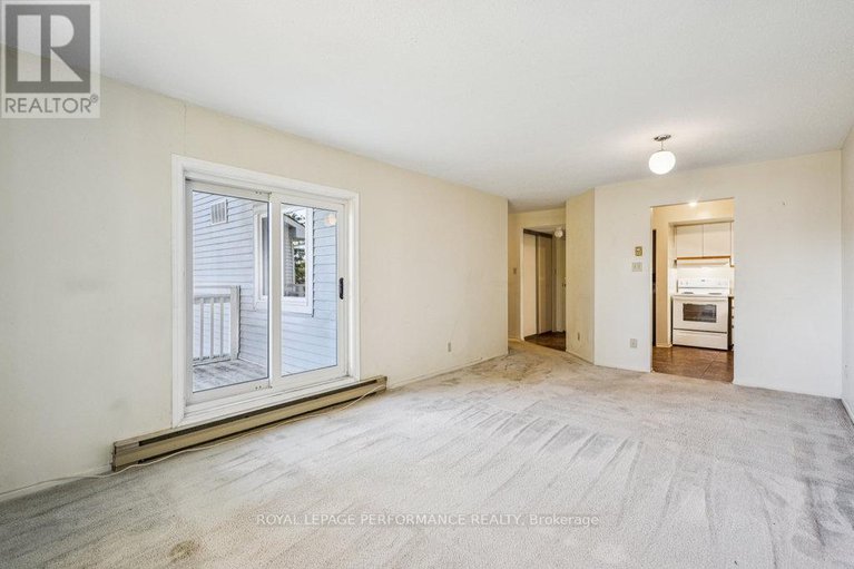 29052413/205-266-lorry-greenberg-drive/hunt-club-parkgreenboro/ottawa/ontario/K1T3J9_10