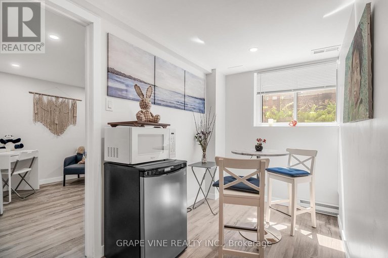 28359761/406-woodfield-drive/tanglewood/ottawa/ontario/K2G3W9_35