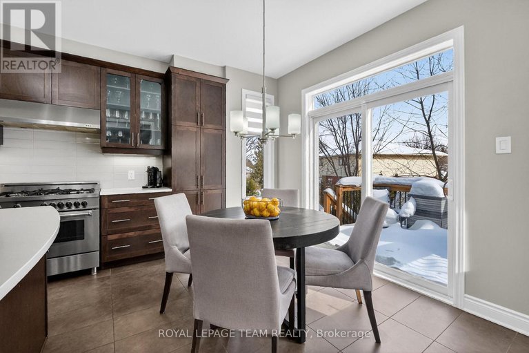 29368970/326-eucalyptus-circle/stittsville-north/ottawa/ontario/K2S1B9_12