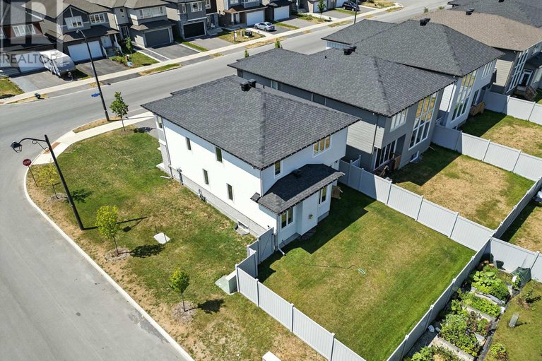 28799632/641-rouncey-road/emerald-meadowstrailwest/ottawa/ontario/K2V0P4_46