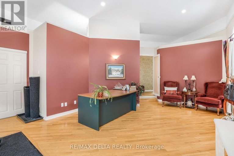 29665942/1819-baseline-road/clarencerockland-twp/clarence-rockland/ontario/K0A1N0_31