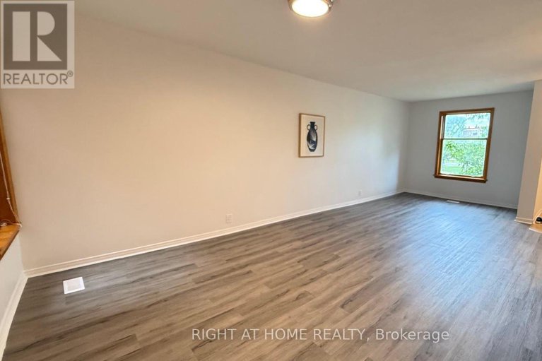 28610658/109-sweetland-avenue/sandy-hill/ottawa/ontario/K1N7V1_4
