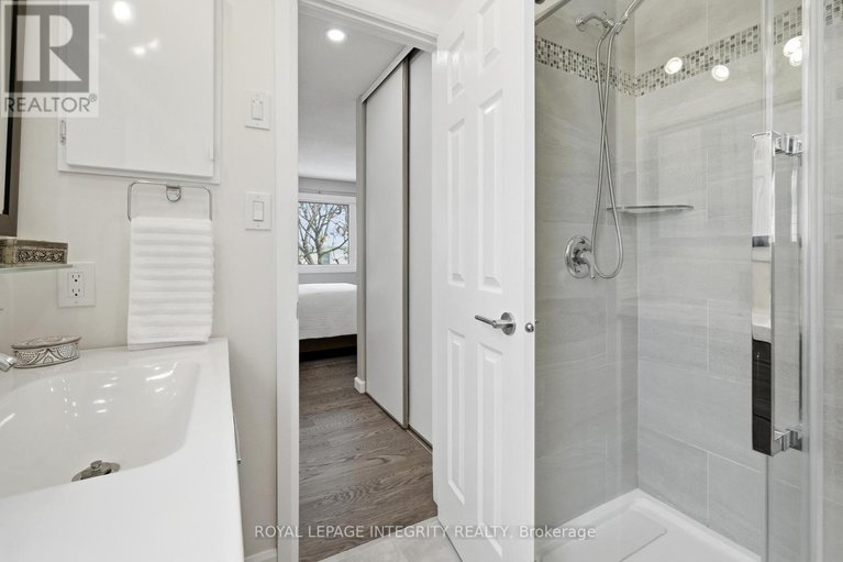 29381594/1456-michaelsem-street/chateauneuf/ottawa/ontario/K1C7C3_26