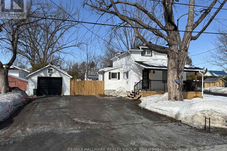 29449500/2545-market-street/cumberland-village/ottawa/ontario/K4C1A4_4