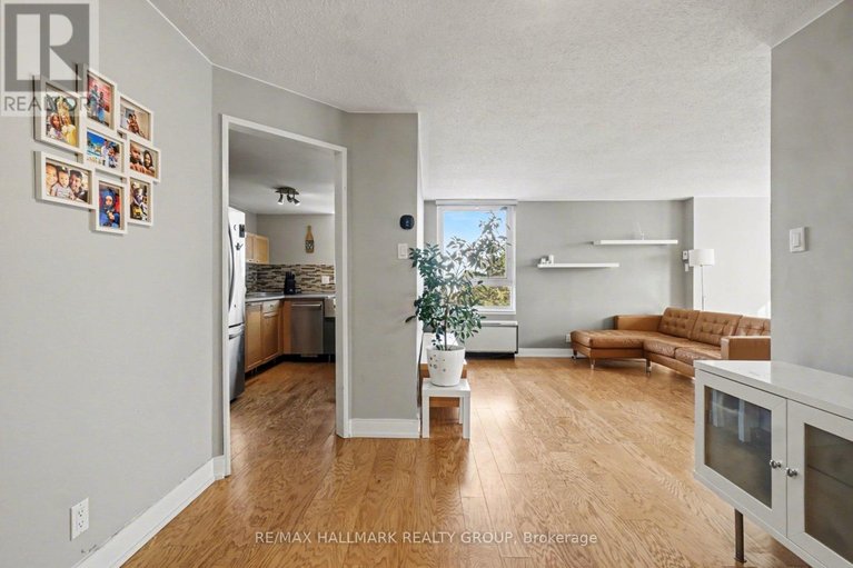 29455645/616-80-sandcastle-drive/leslie-park/ottawa/ontario/K2H9E7_3