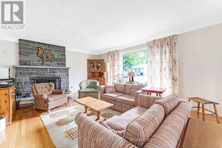 28318224/1770-chene-street/town-of-rockland/clarence-rockland/ontario/K4K1L4_7