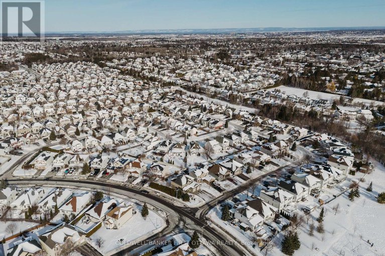 29376193/356-west-ridge-drive/stittsville-south/ottawa/ontario/K2S2G8_36