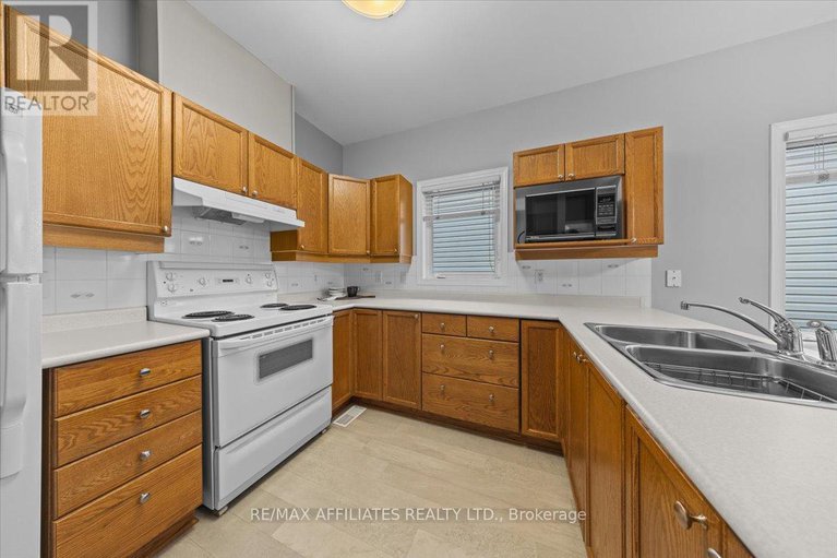 28798162/1147-mulder-avenue/fallingbrookgardenway-south/ottawa/ontario/K4A4G8_14