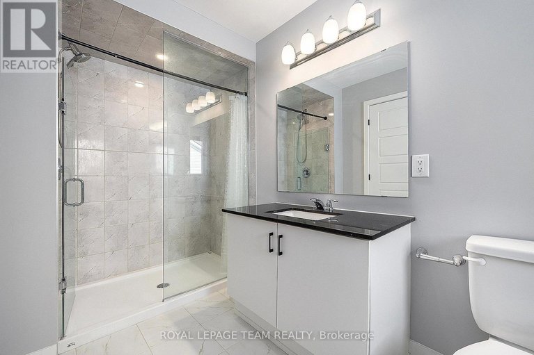 29589396/165-yearling-circle/richmond/ottawa/ontario/K0A2Z0_21