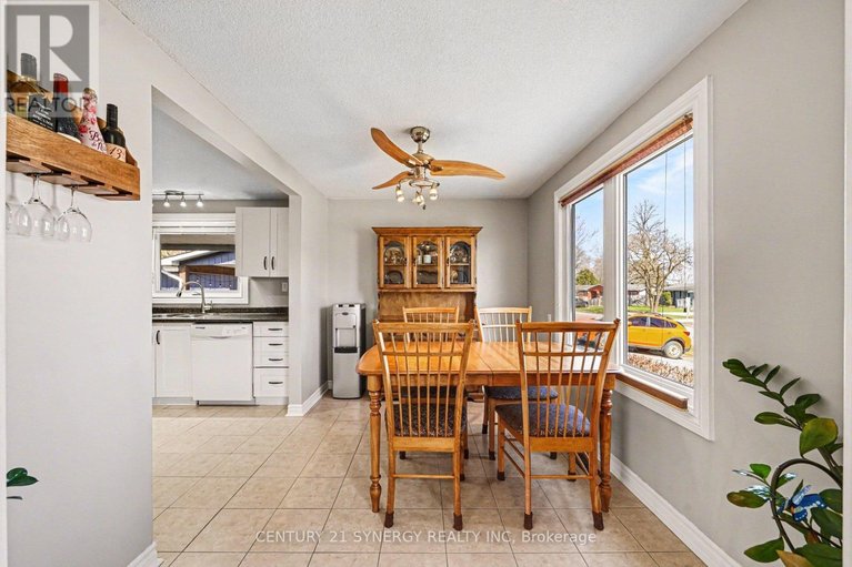 29677664/2428-blackstone-crescent/sheffield-glenindustrial-park/ottawa/ontario/K1B4H2_10