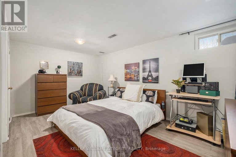 28135194/54-2723-pimlico-crescent/emerald-woodssawmill-creek/ottawa/ontario/K1T2A7_10