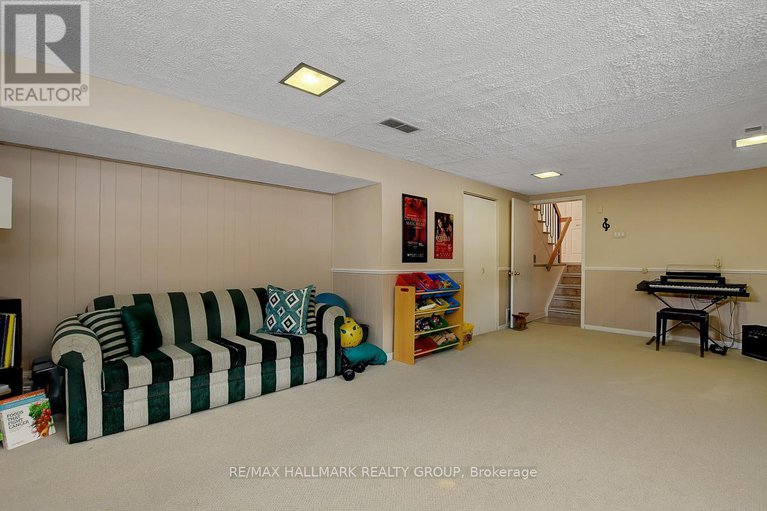 29360557/629-glenhurst-crescent/beacon-hill-north/ottawa/ontario/K1J7B6_39